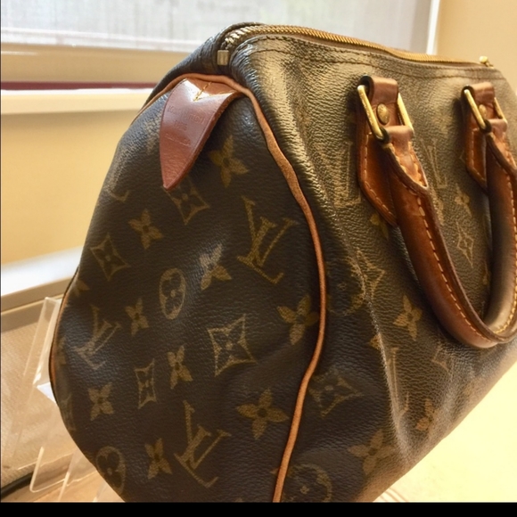 AUTHENTIC VINTAGE Louis Vuitton Monogram Satchel - Picture 3 of 10
